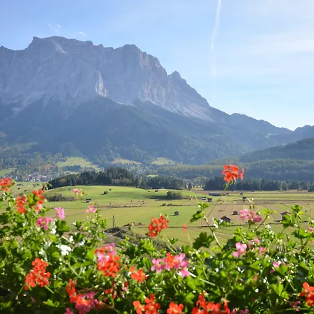 Zugspitze Hotel