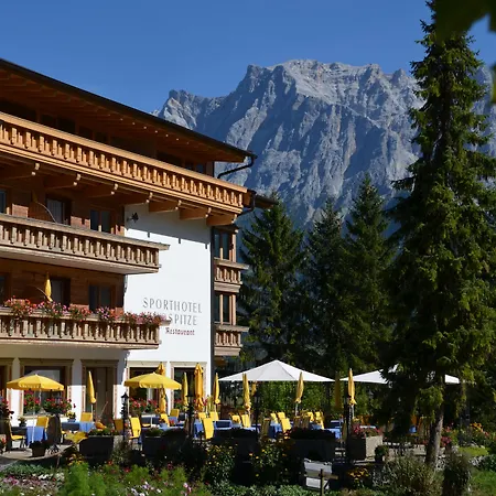 ホテル Zugspitze レルモース